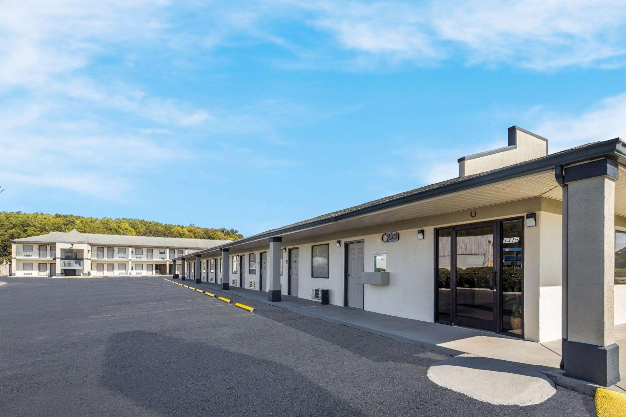 Rodeway Inn Elkton Exterior foto